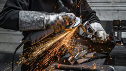 Usinagem de Precisão em Bronze: Durabilidade, Resistência e Eficiência Operacional